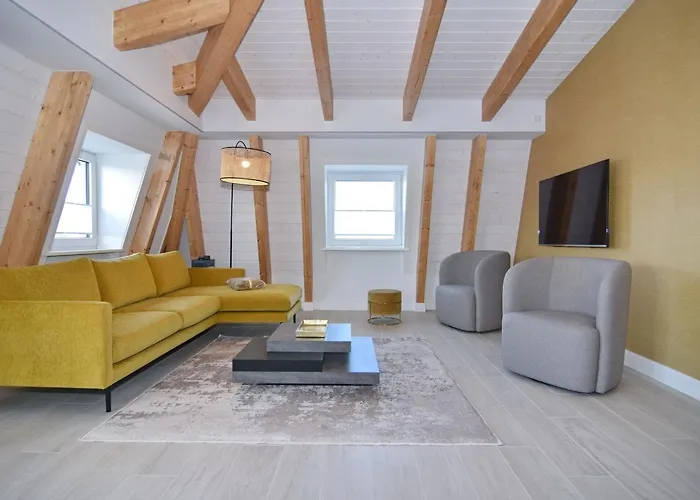 Ebbe Flut, Whg 20 Lägenhet